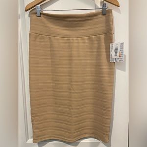 BNWT- LuLaRoe Cassie skirt